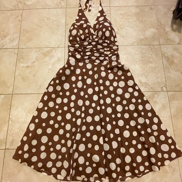 madison leigh Dresses & Skirts - MADISON LEIGH Strapless Brown dress with cream polka dots.